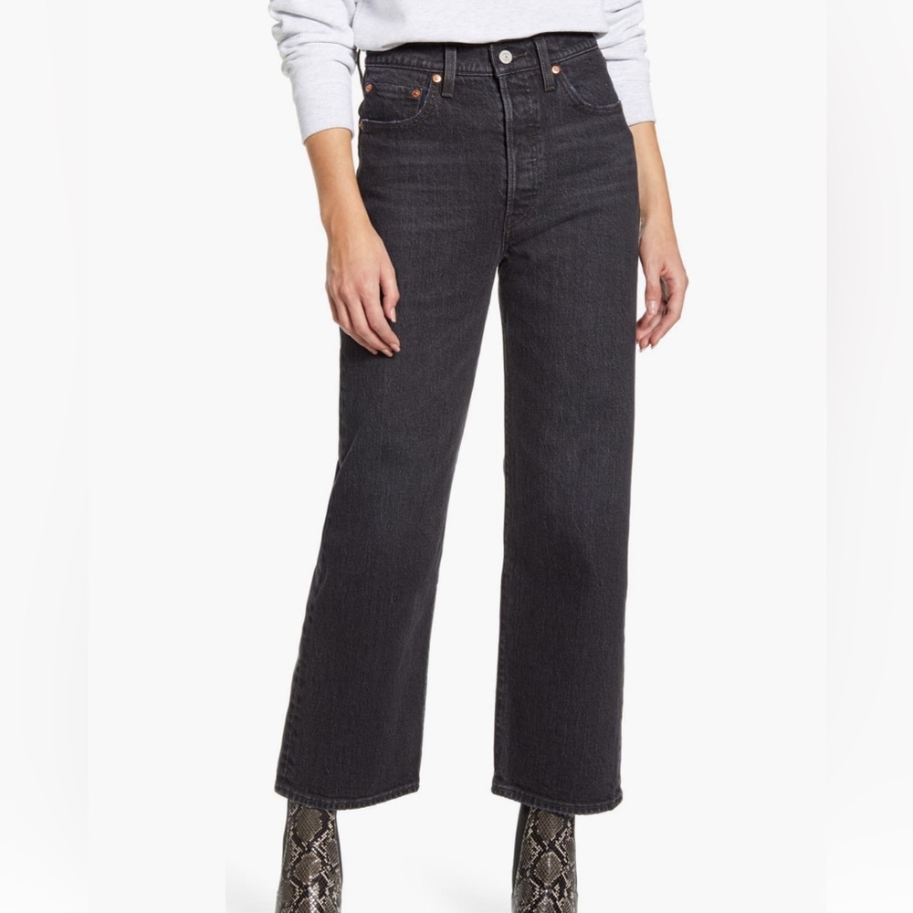 VGUC Levi’s High Waist Ankle Straight Leg Jeans Size 26